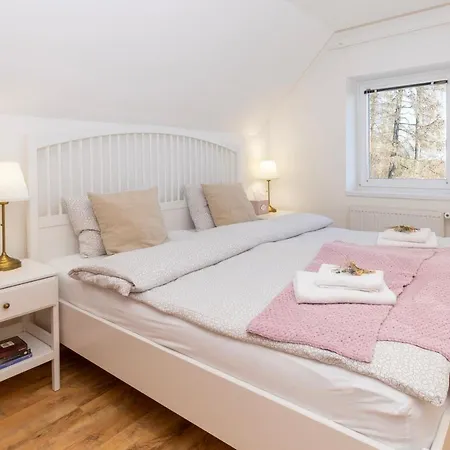 Lesy A Luky - V Srdci Tatier Appartement