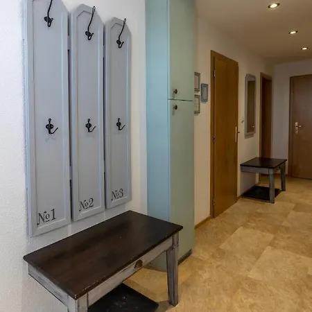 Lesy A Luky - V Srdci Tatier * Vysoké Tatry