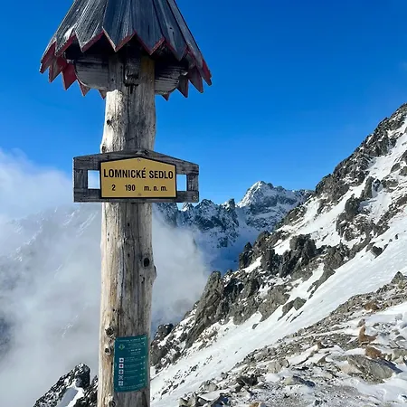 Lesy A Luky - V Srdci Tatier Vysoke Tatry